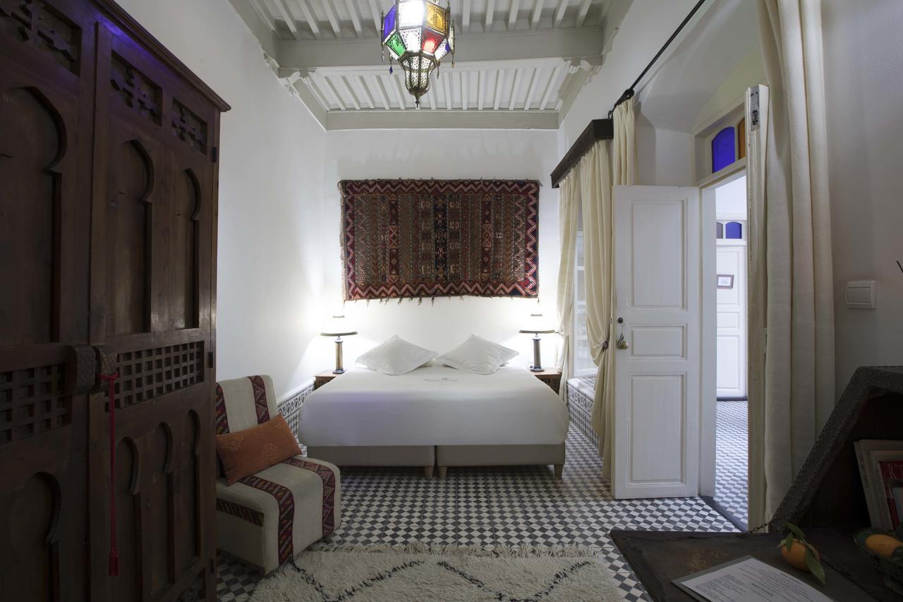 Riad Emotion Есувейра Екстериор снимка