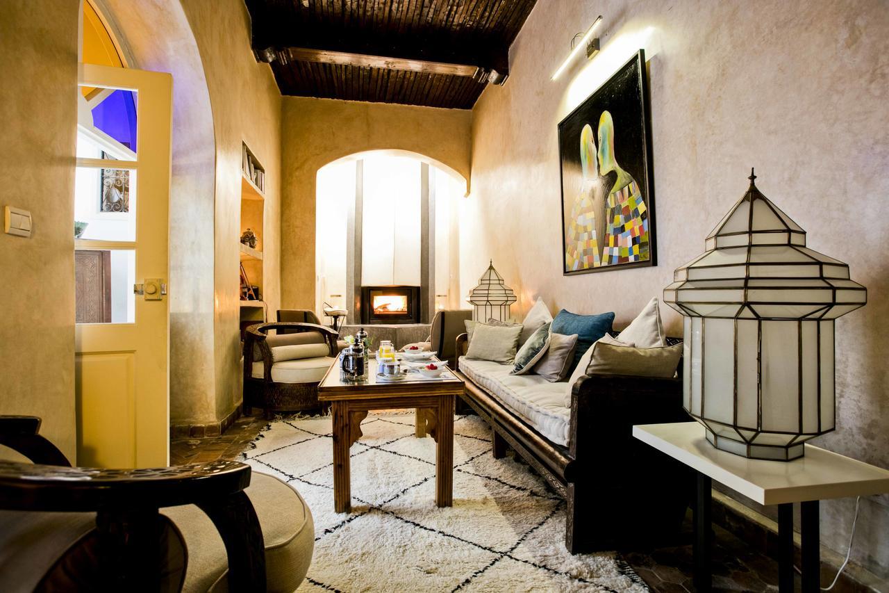 Riad Emotion Есувейра Екстериор снимка