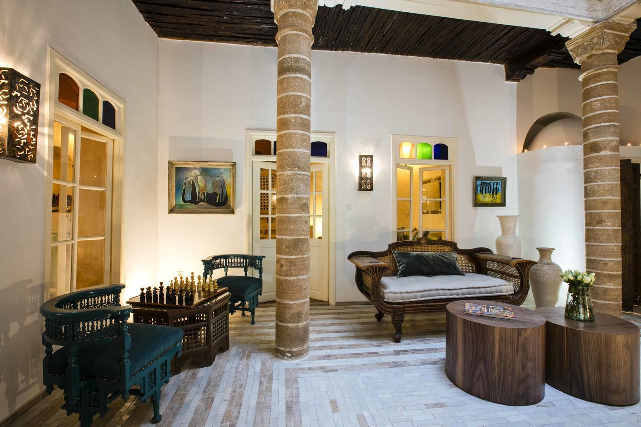 Riad Emotion Есувейра Екстериор снимка