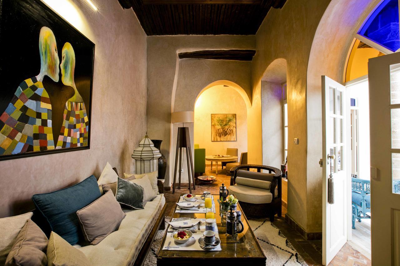 Riad Emotion Есувейра Екстериор снимка