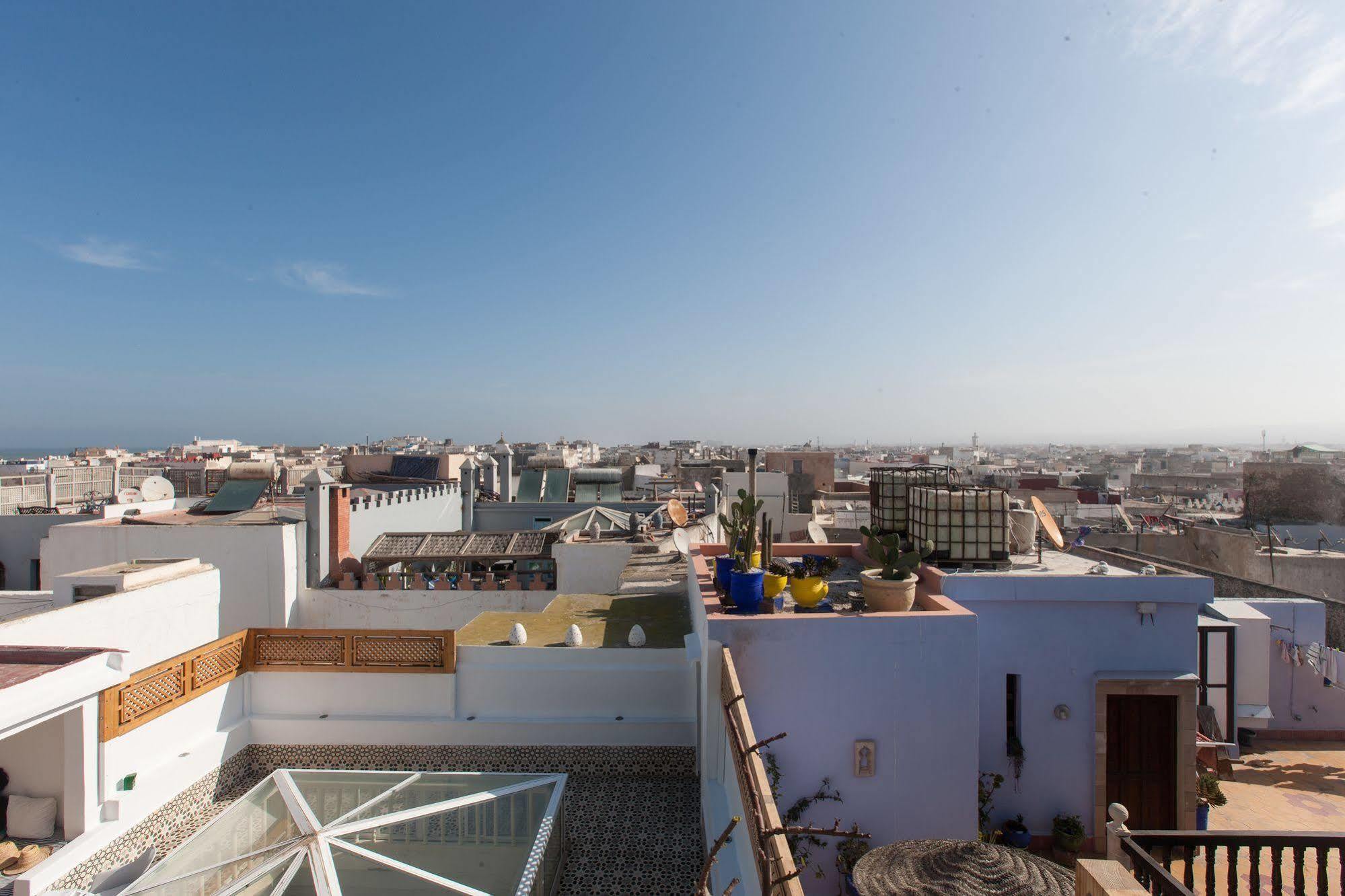 Riad Emotion Есувейра Екстериор снимка